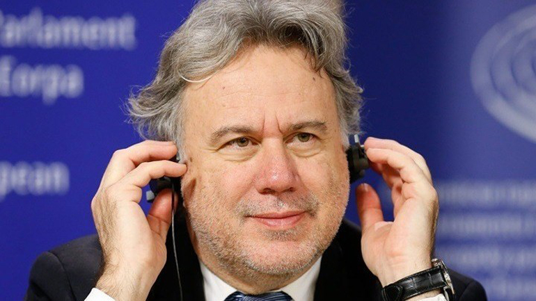 Στις Βρυξέλλες ο Κατρούγκαλος για το Συμβούλιο Εξωτερικών Υποθέσεων της Ε.Ε.